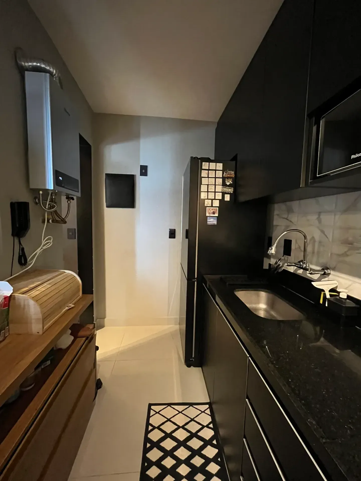 Apartment on the 11th floor with a water view — photo 15