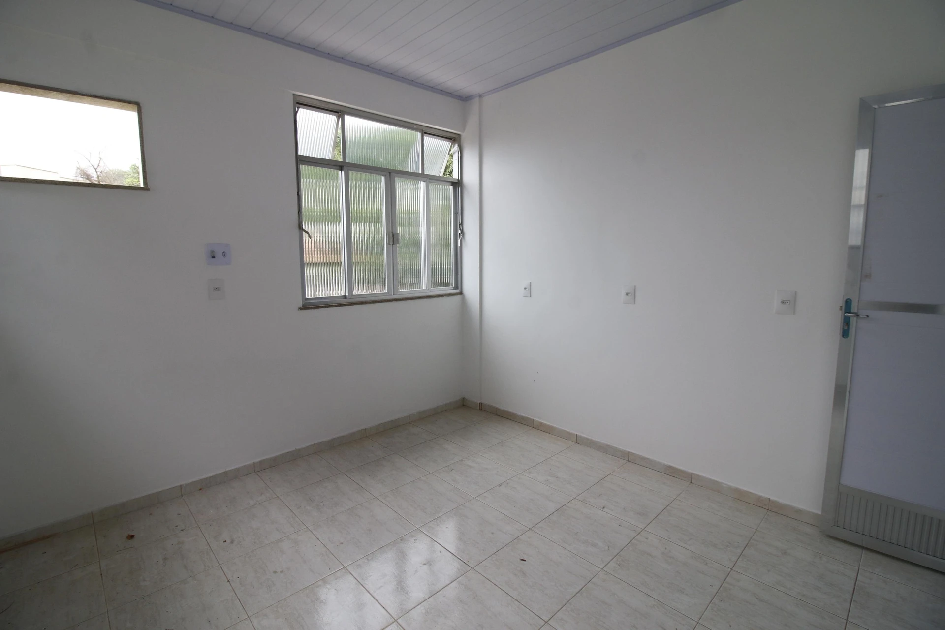 3-bedroom house, 1 with its own bathroom, 110 m² — photo 4