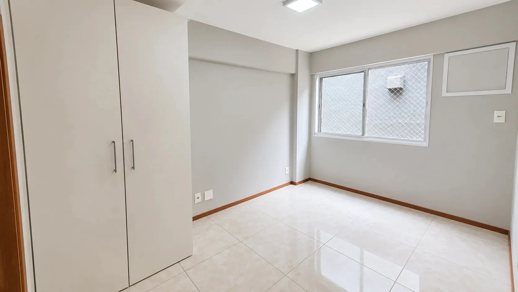 Apartamento de 2 quartos com suíte e 64 m² no 4º andar — photo 6