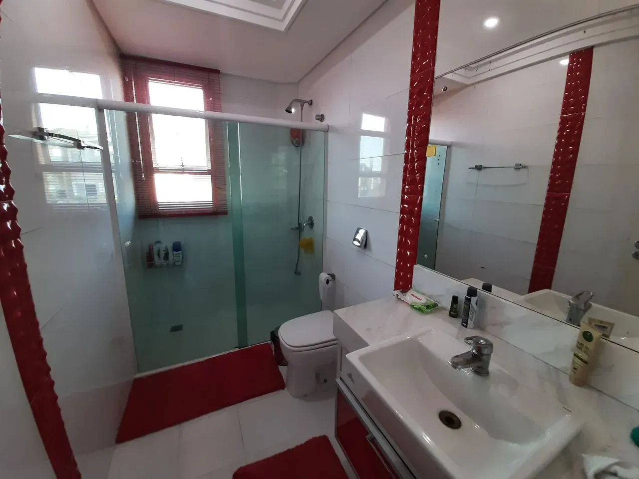 Furnished house with 3 bedrooms and open-plan kitchen — photo 22