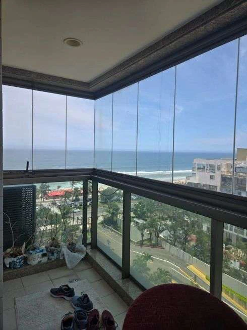 Furnished 200 m² apartment with 4 bedrooms and 3 parking — photo 11