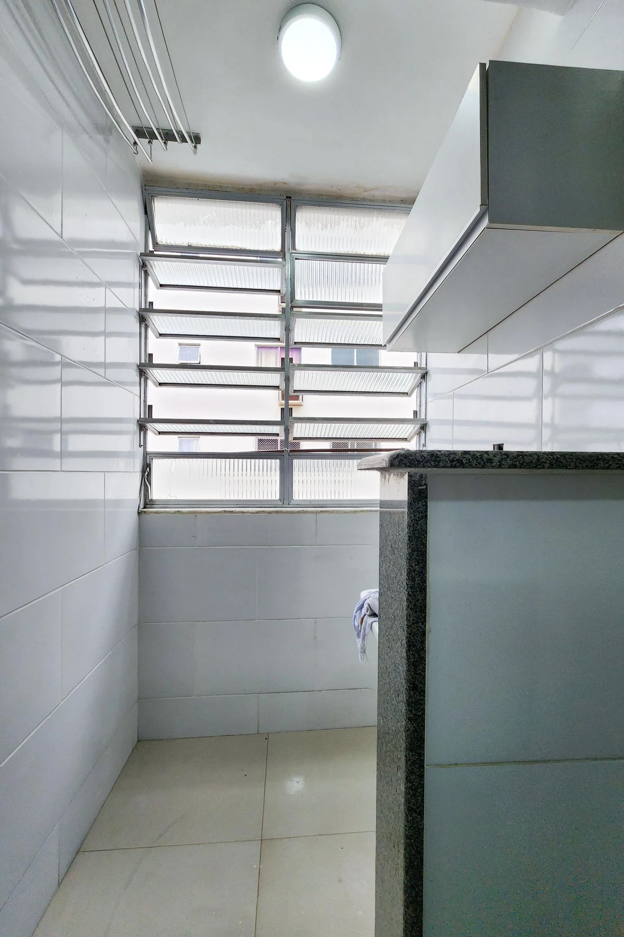 Furnished apartment, 58 m², with a mountain view — photo 4