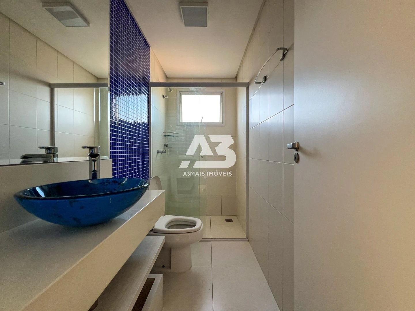 Furnished apartment, 64 m², with a washing machine — photo 13