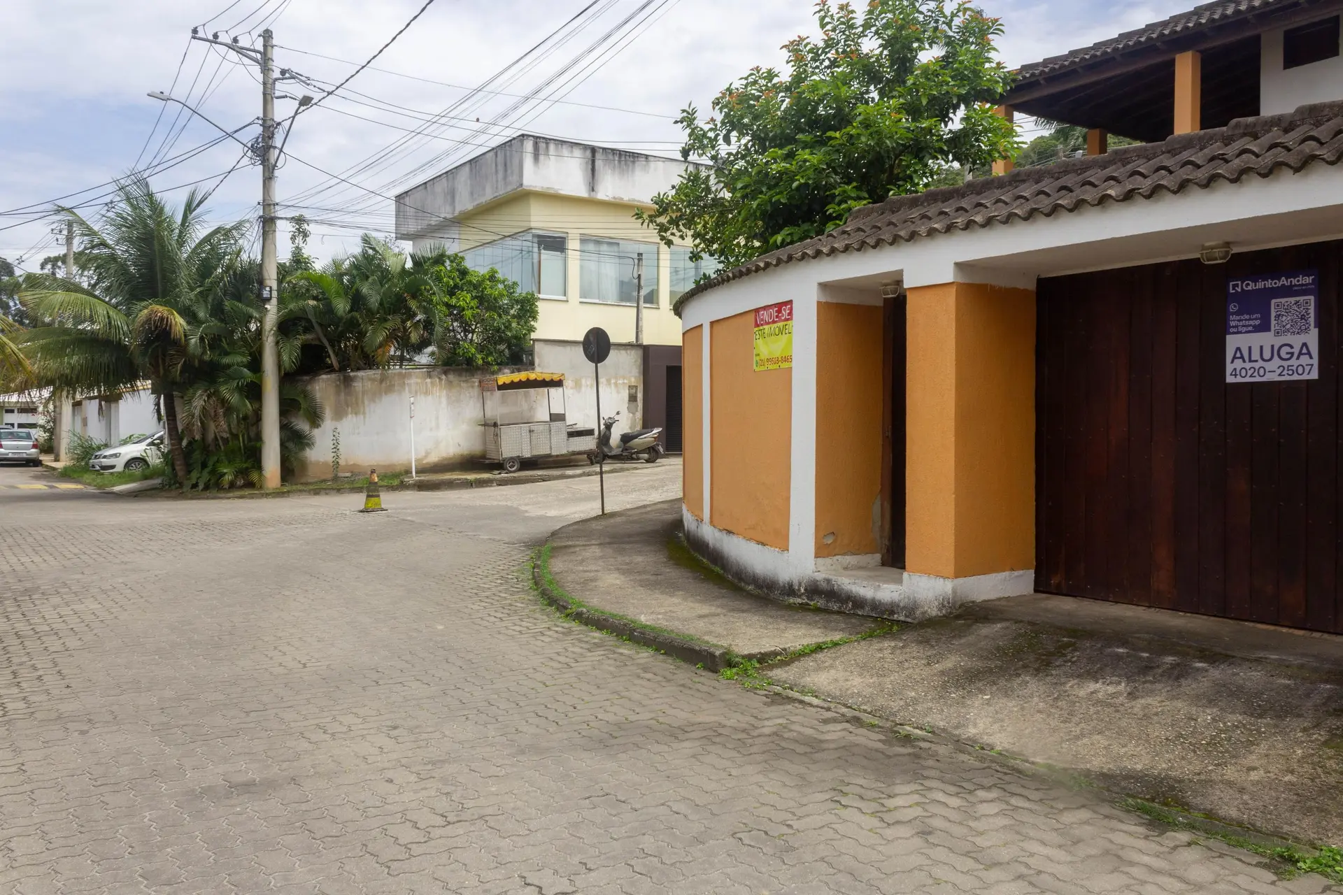5-bedroom apartment with a washing machine — photo 40