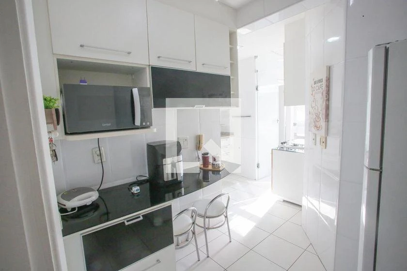 Departamento de 2 dormitorios con balcón cerrado con vidrio — photo 39
