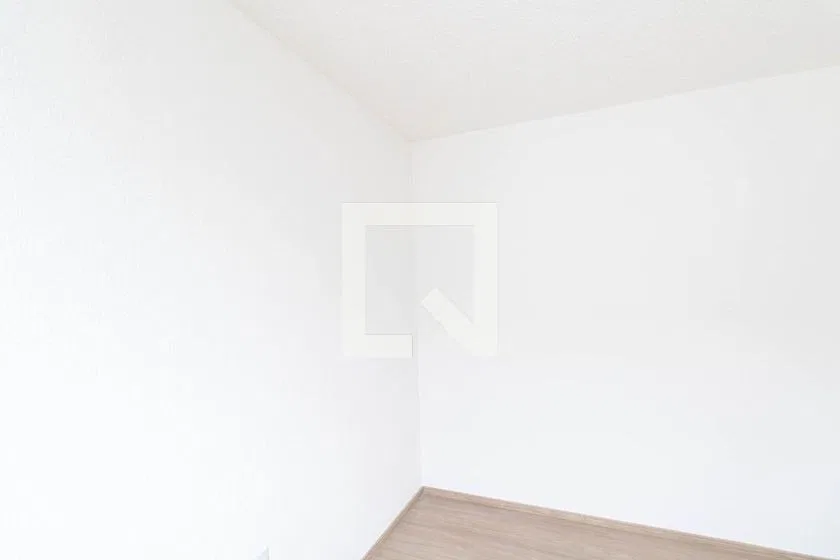 Apartamento de 46 m² com 2 quartos e cozinha fechada — photo 22