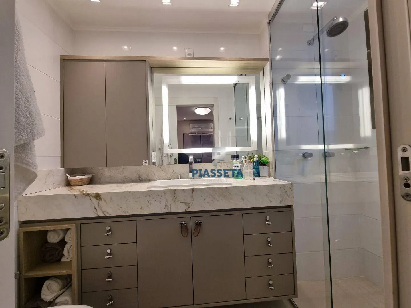 Apartamento amueblado de 102 m² con 3 dormitorios — photo 57