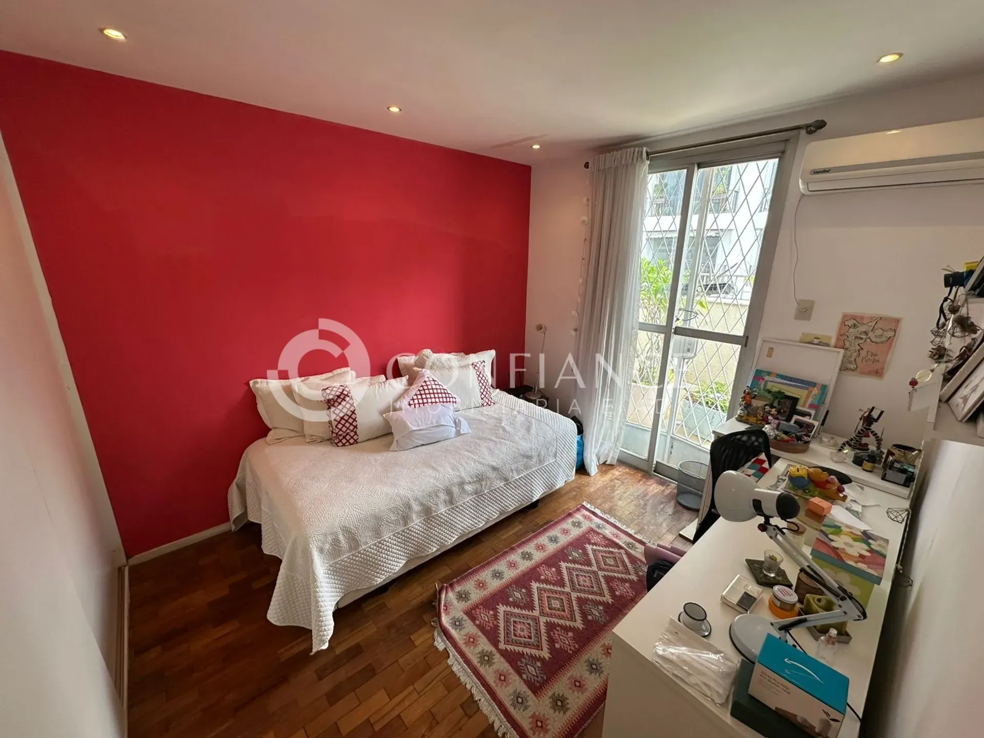Furnished apartment with a real desk and 3 bedrooms — photo 29
