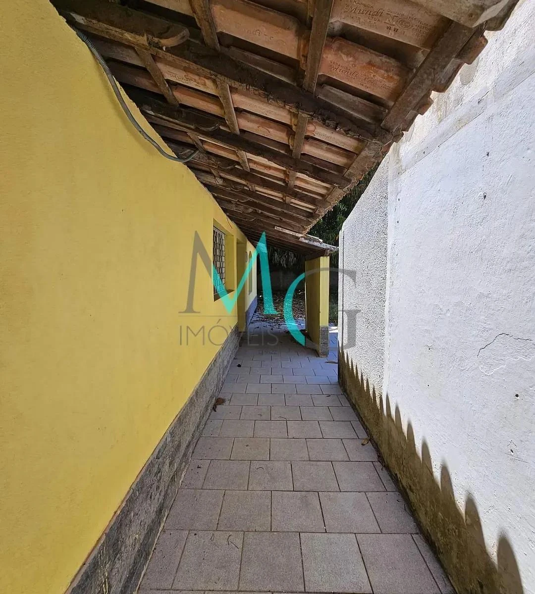 Casa ampla sem mobília com 720 m², 1 quarto e 4 banheiros — photo 10
