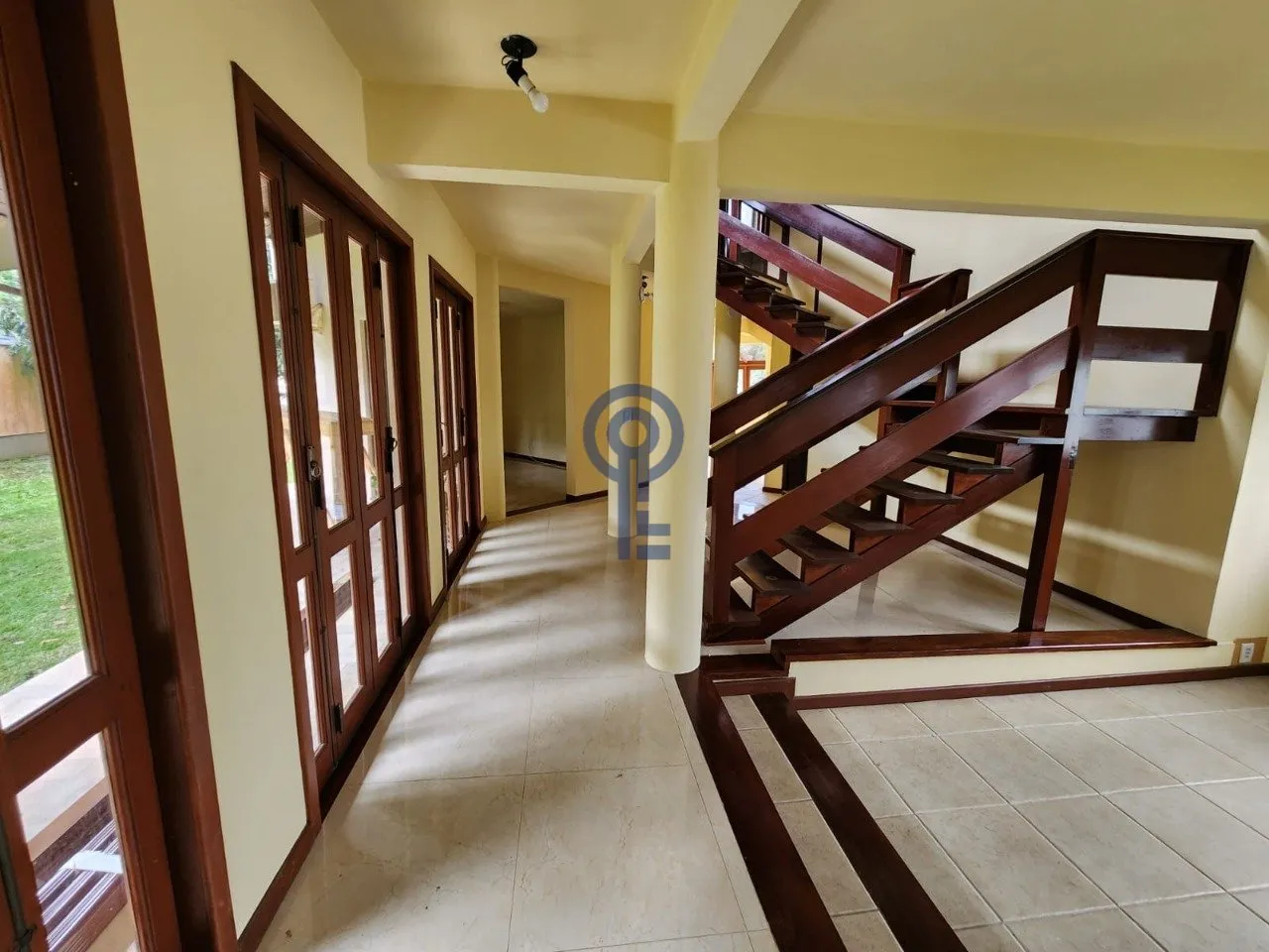 Condo house with 4 bedrooms and a private garden — photo 59