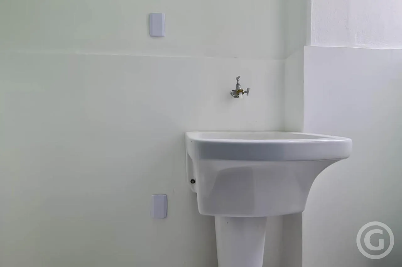 Apartamento de 54 m² com 2 dormitórios e fogão elétrico — photo 7