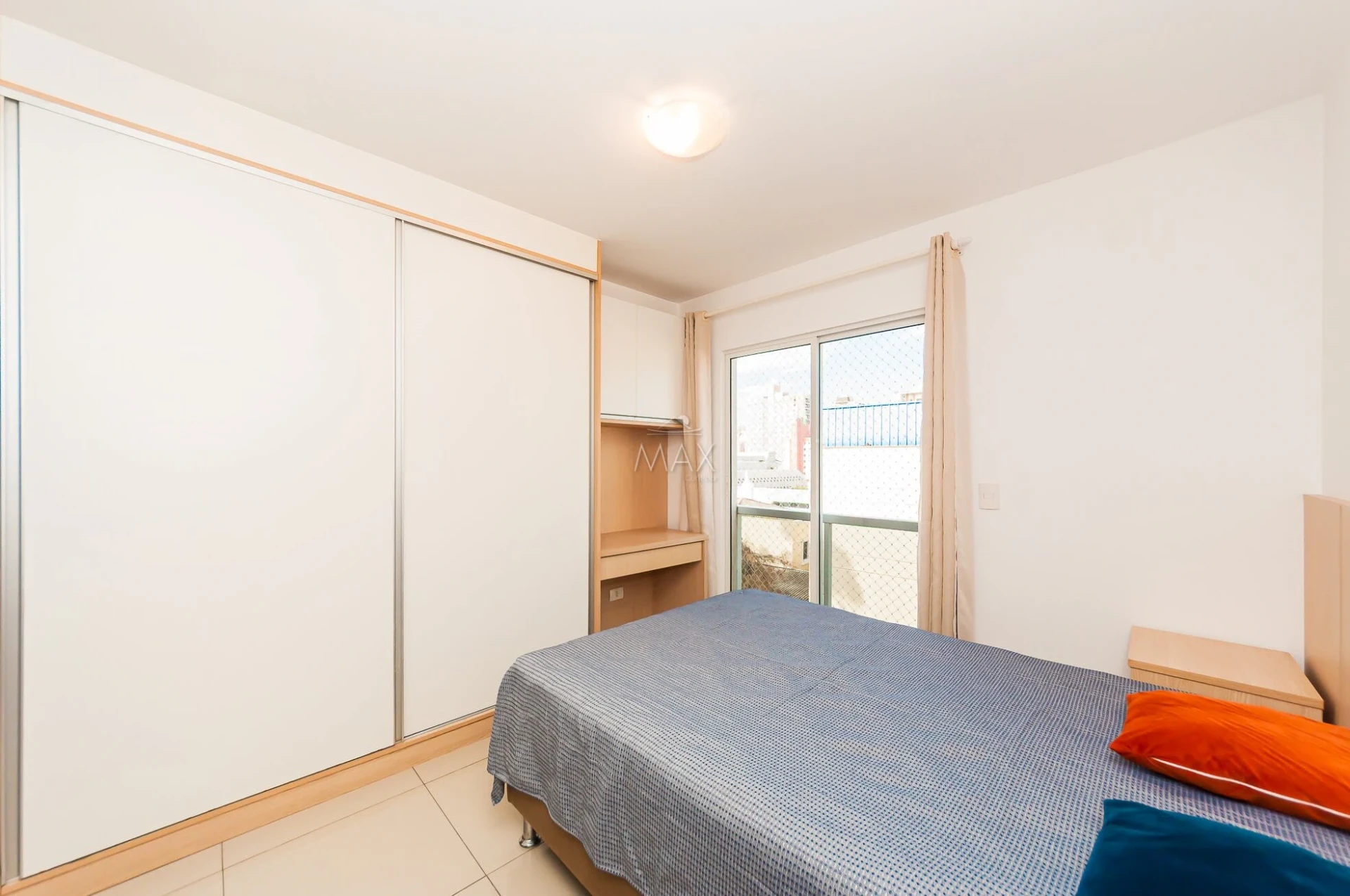 Apartamento mobiliado em condomínio com piscina coberta — photo 19