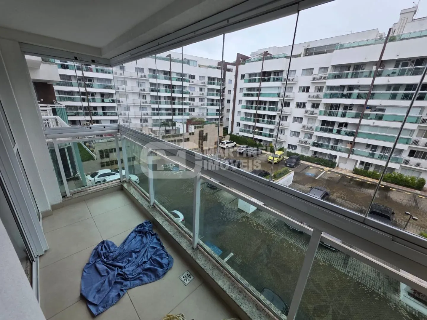 One-bedroom apartment with a mountain view in Rio de Janeiro — photo 14