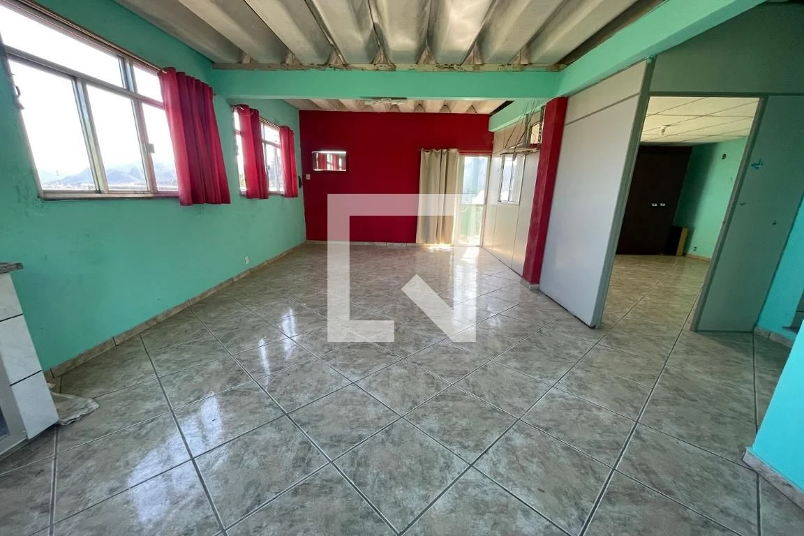 Casa para alugar com 4 quartos, varanda e quintal — photo 17