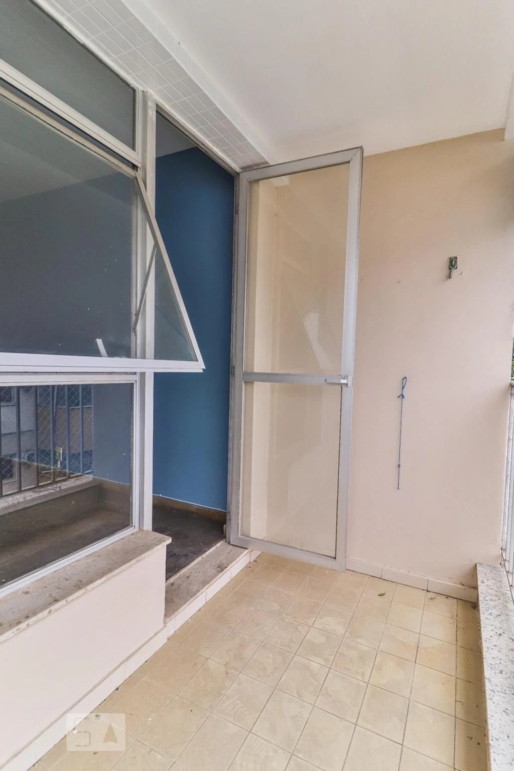 Mountain view in a 3-bedroom apartment, 149 m² — photo 40