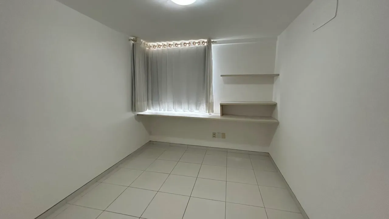 3-bedroom apartment with 2 en-suites and a balcony — photo 8