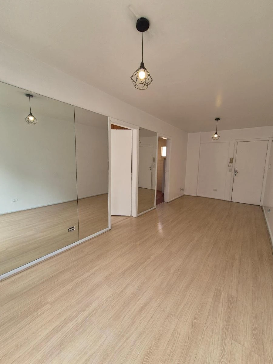 Apartment, 36 m², with wood or laminate floors — photo 12