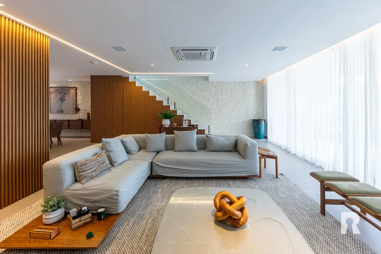 Furnished house with 4 bedrooms and 5 bathrooms — photo 13