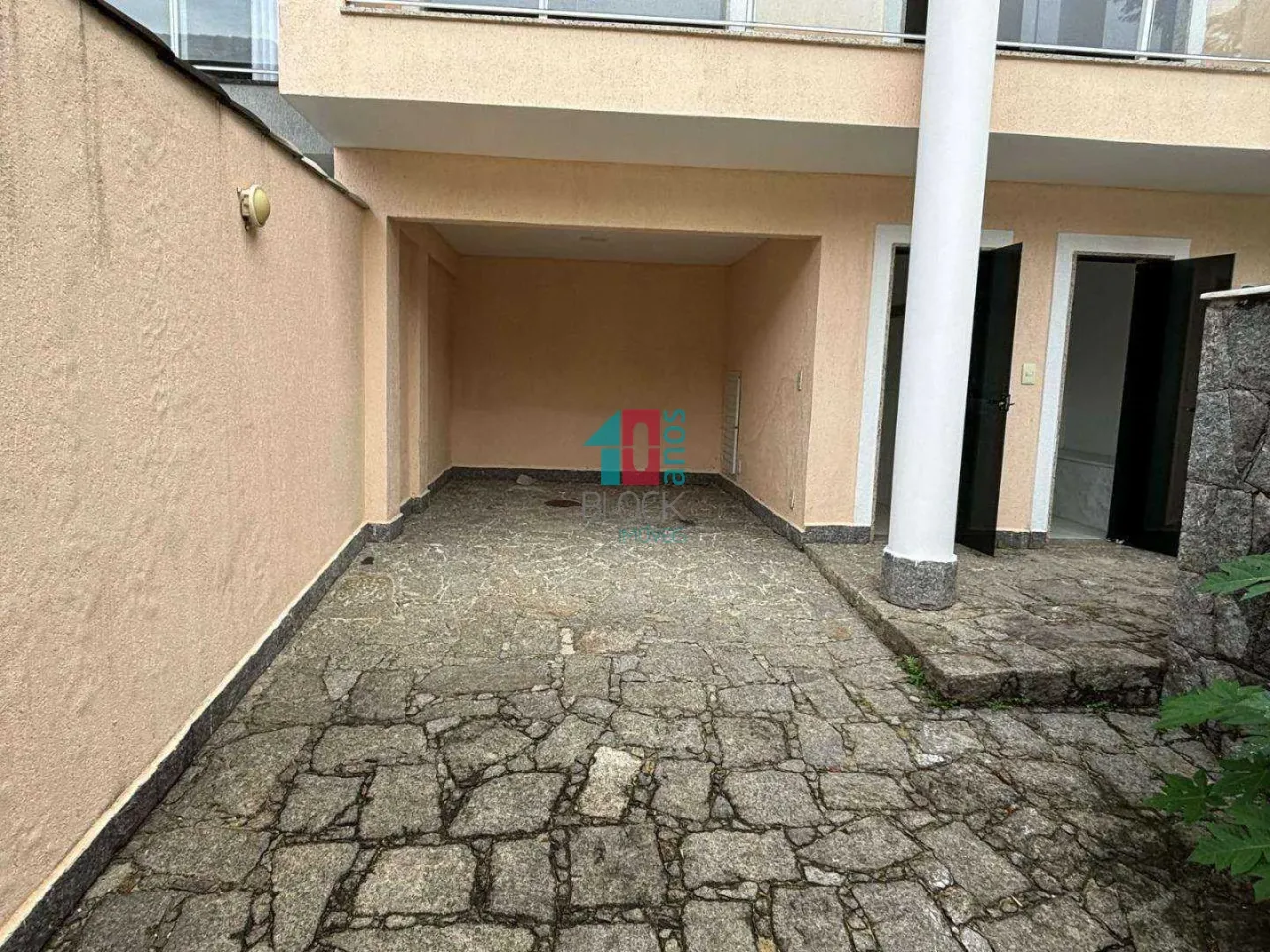 Casa com 3 dormitórios e 5 banheiros, 2 vagas — photo 20