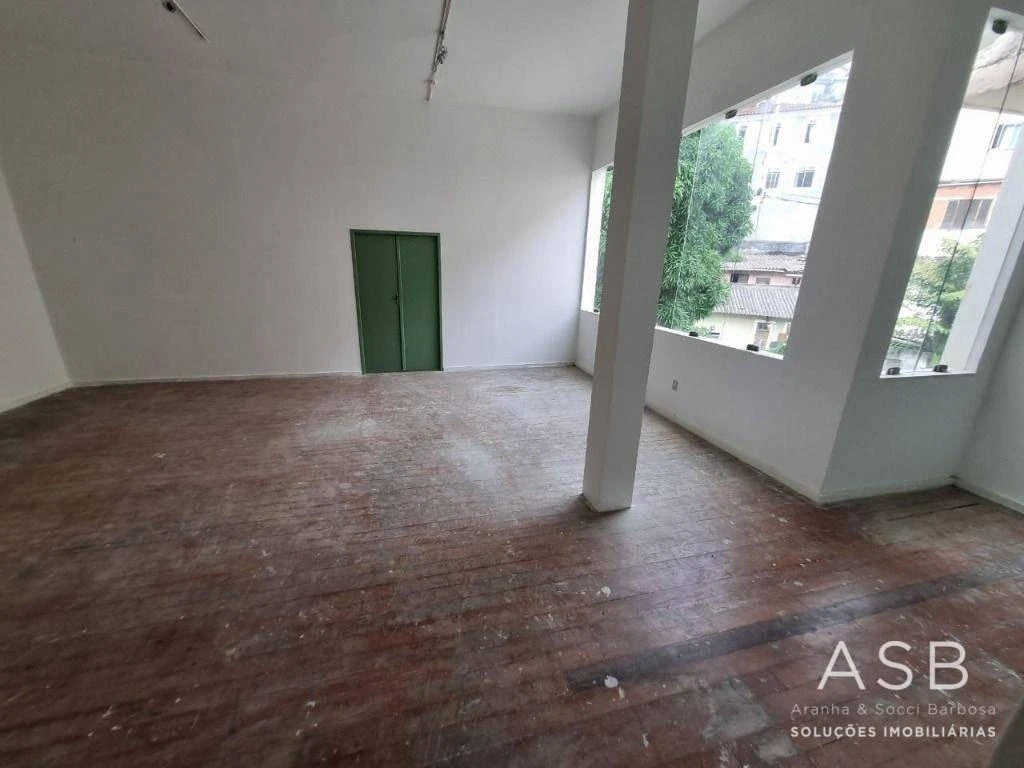 Casa com 5 quartos e varanda, 1212 m², 5 banheiros — photo 5
