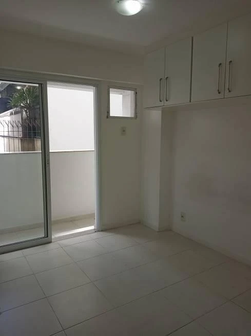 64 m² apartment with balcony, 2 bedrooms and 2 bathrooms — photo 5