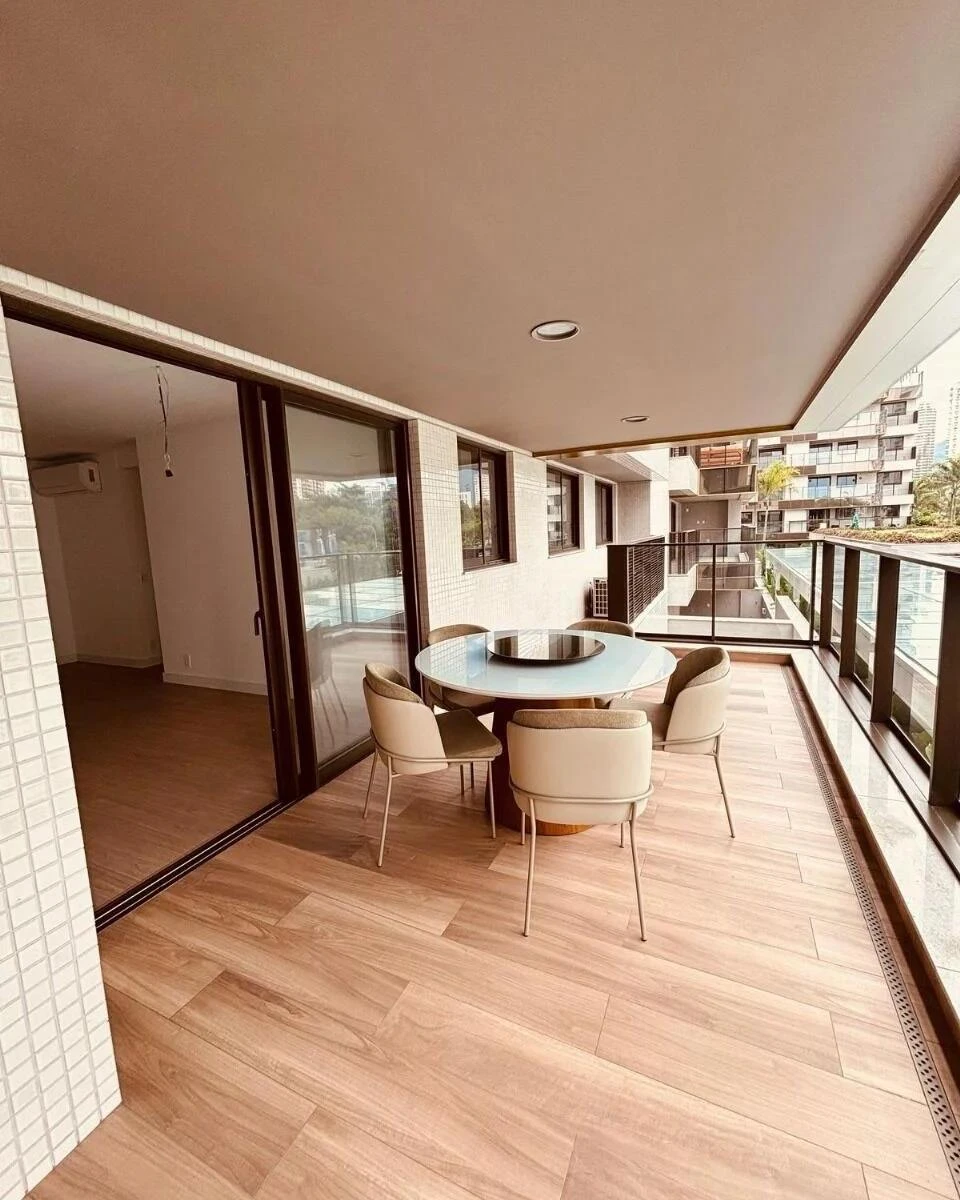 98 m² apartment with 3 bedrooms, 1 en-suite, 2 parking — photo 3
