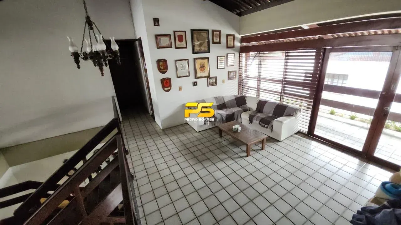 Casa com 4 suítes e 350 m², com 4 vagas — photo 6