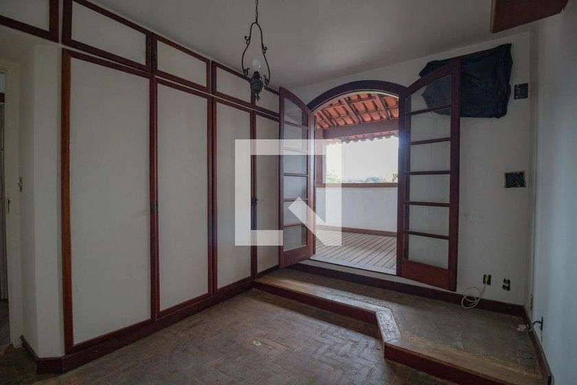 Casa de 4 dormitorios con jardín privado — photo 30