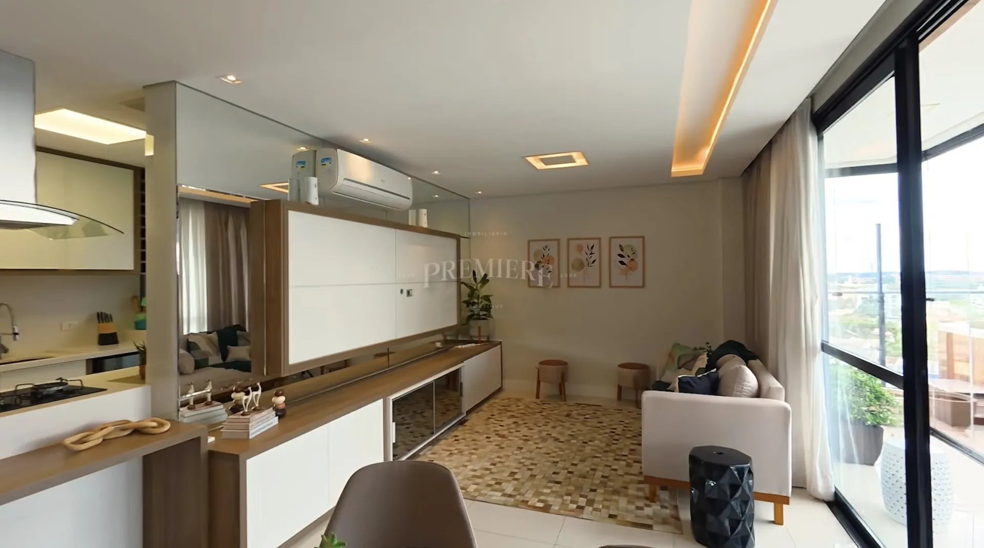 Furnished apartment, 150 m², with floor-to-ceiling windows — photo 7