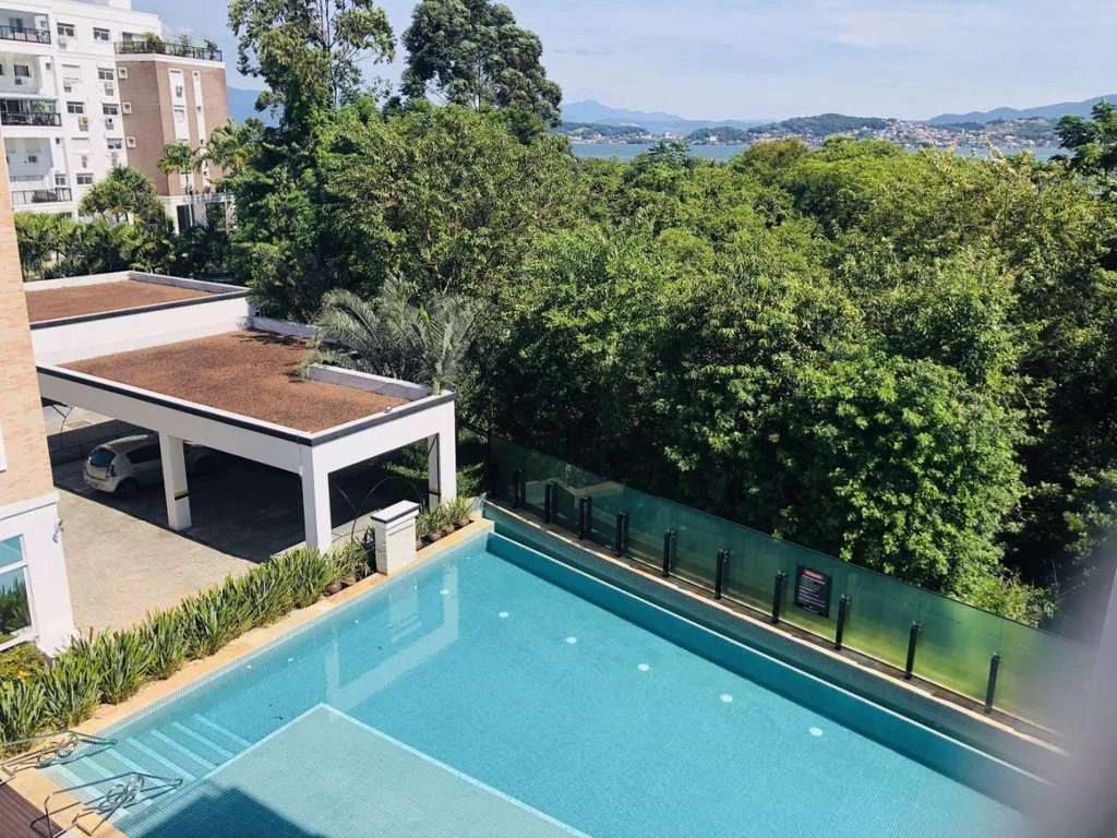 3-bedroom apartment with water views and 130 m² — photo 3