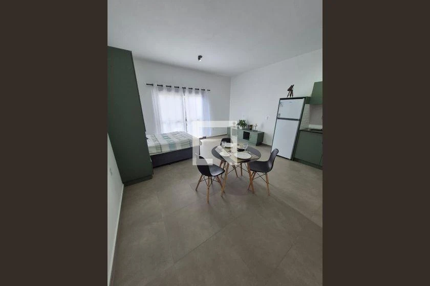 Furnished studio, 37 m², with a washing machine — photo 19