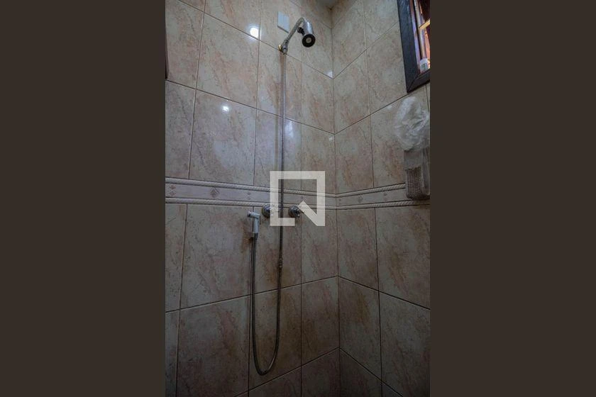 Casa de 450 m² con 6 dormitorios y 4 baños — photo 40