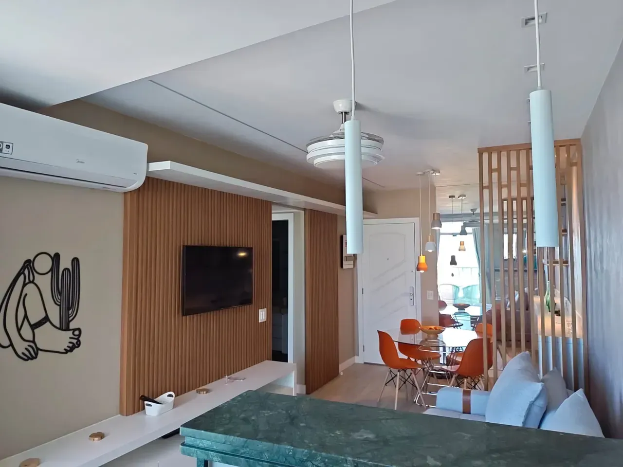 Furnished 1-bedroom apartment with 2 bathrooms — photo 5