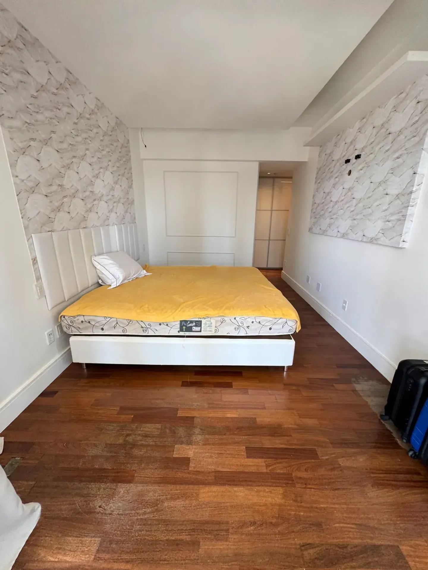 Apartamento de 200 m² com closet e vista para a água — photo 9