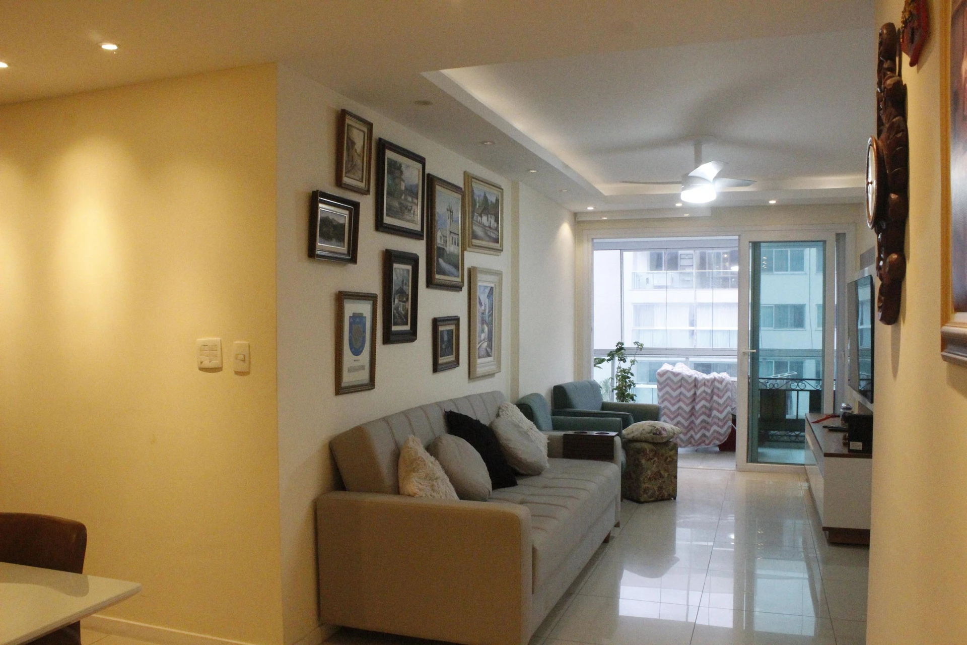 Furnished 2-bedroom apartment with integrated kitchen — photo 15