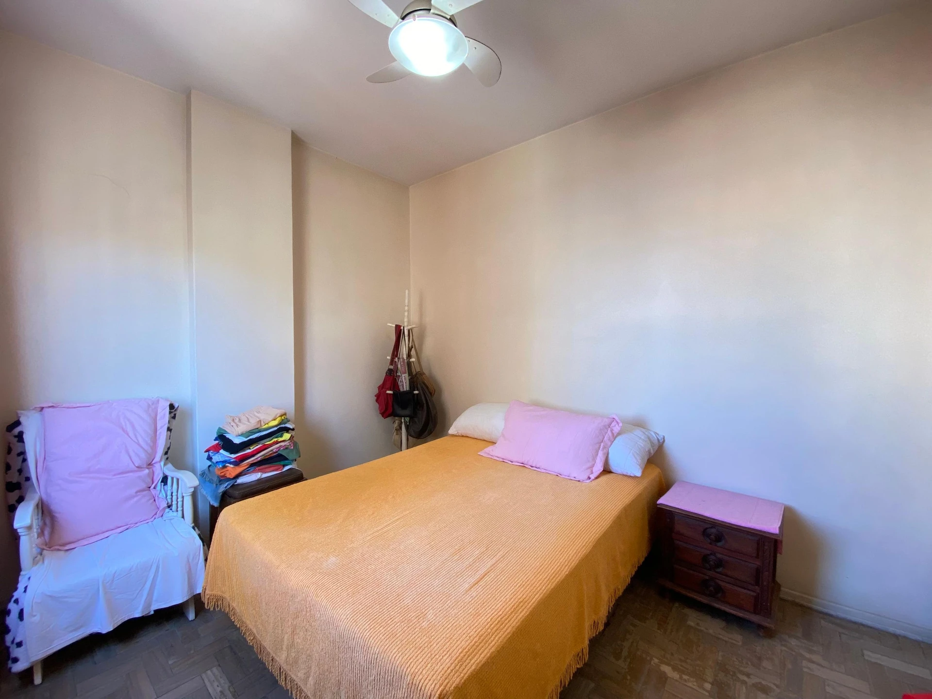 Furnished apartment with 3 bedrooms and 1 parking spot — photo 30