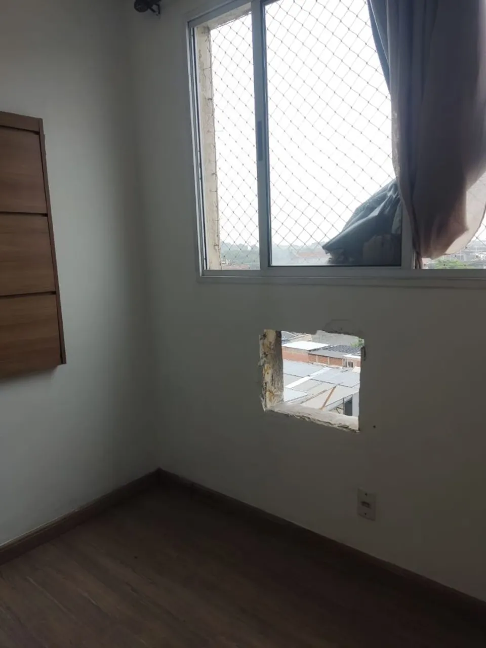 2-bedroom apartment in a building with a pool — photo 17