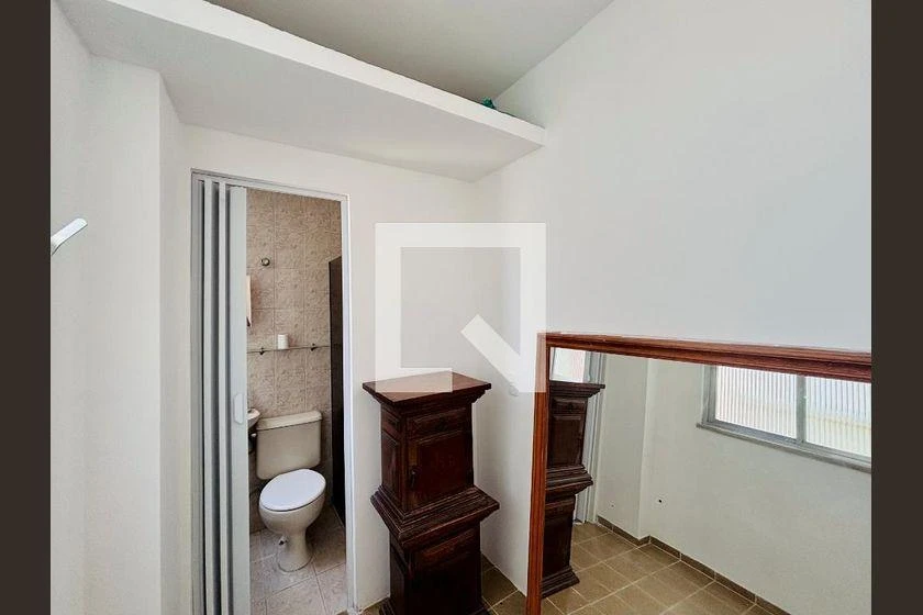 Walk-in closet in a 3-bedroom apartment, 83 m² — photo 35