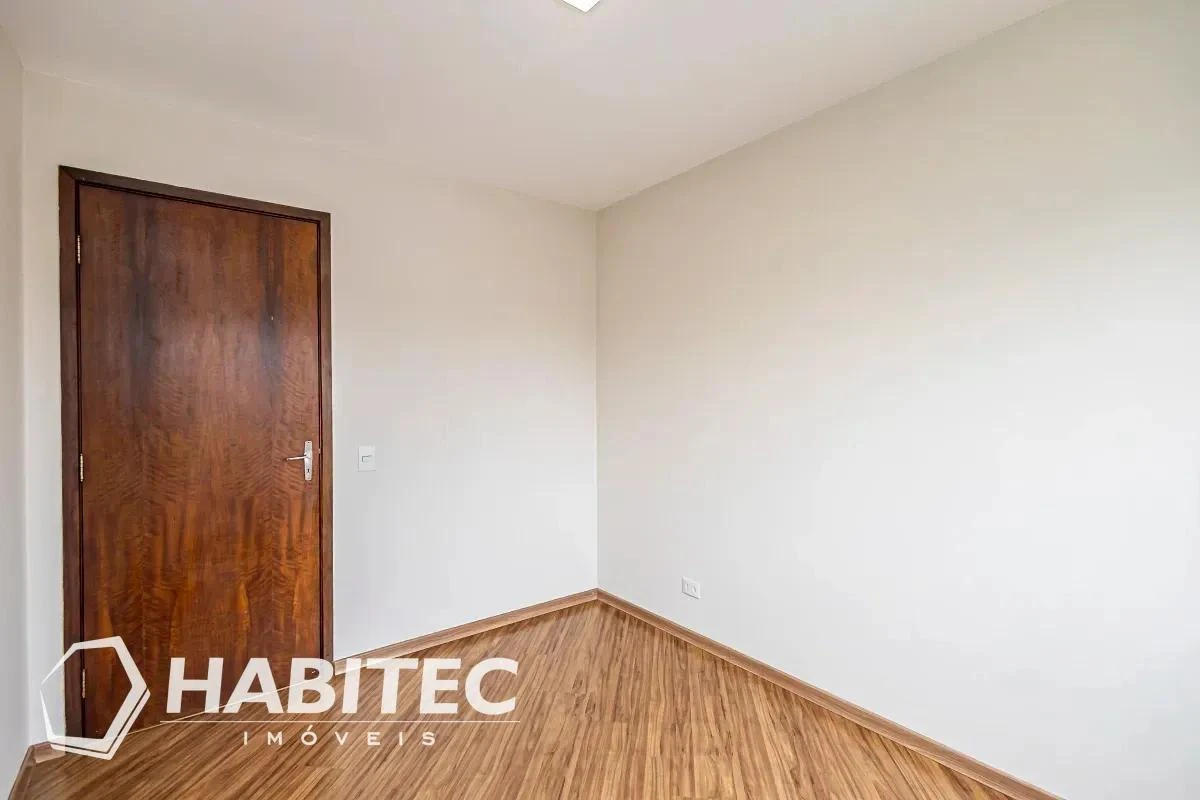 Квартира з 3 спальнями та дерев'яною підлогою або ламінатом — photo 13