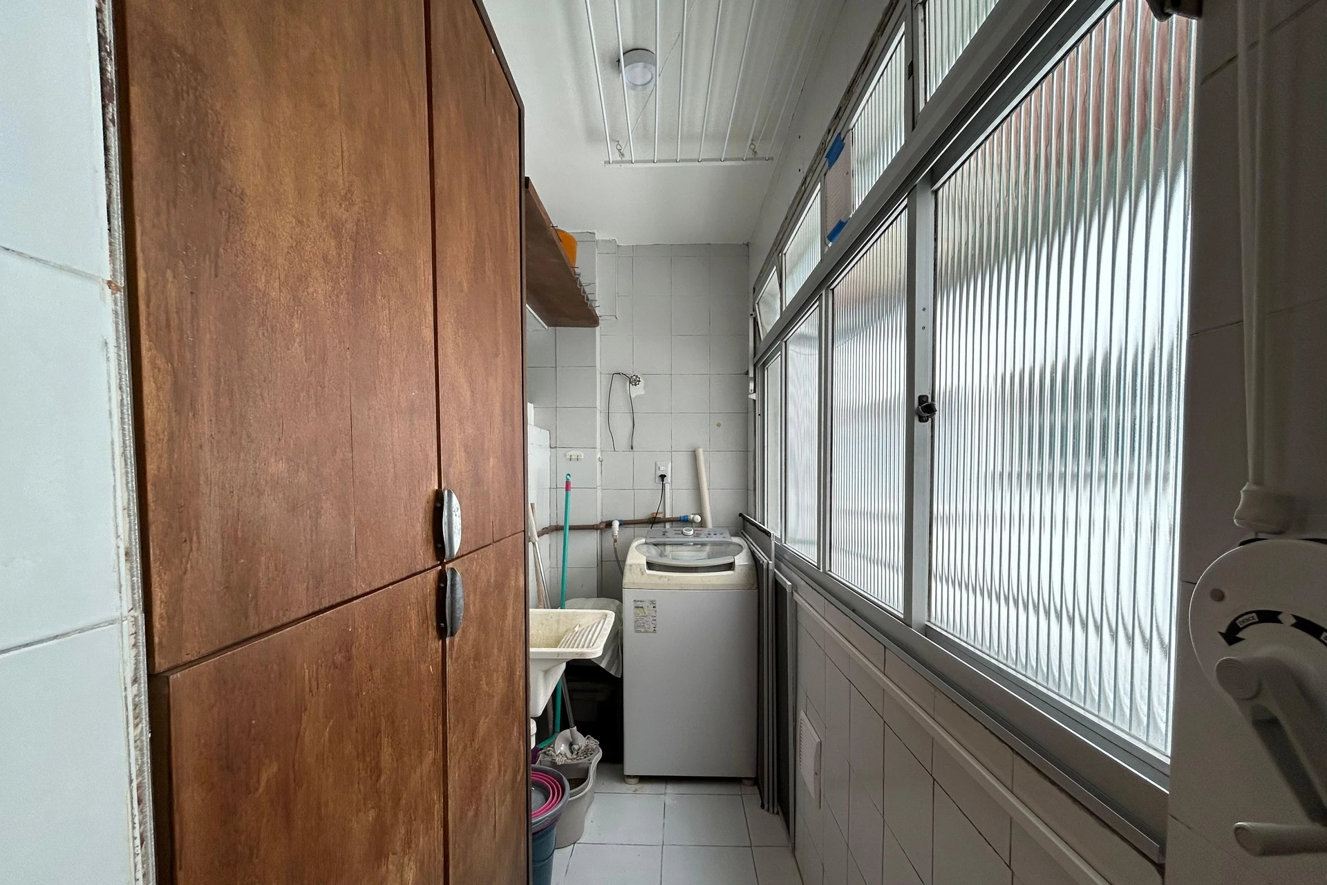 Furnished apartment, 86 m², with a walk-in closet — photo 8