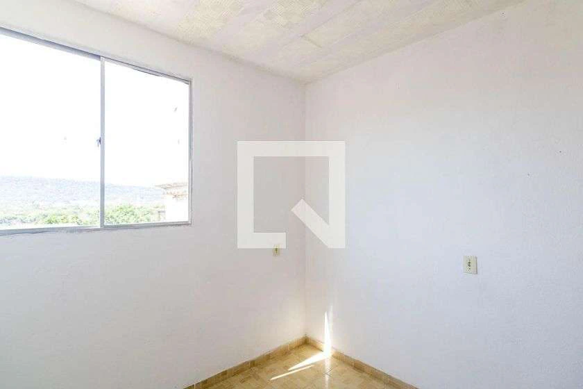Unfurnished 30 m² studio kitnet with electric shower — photo 13