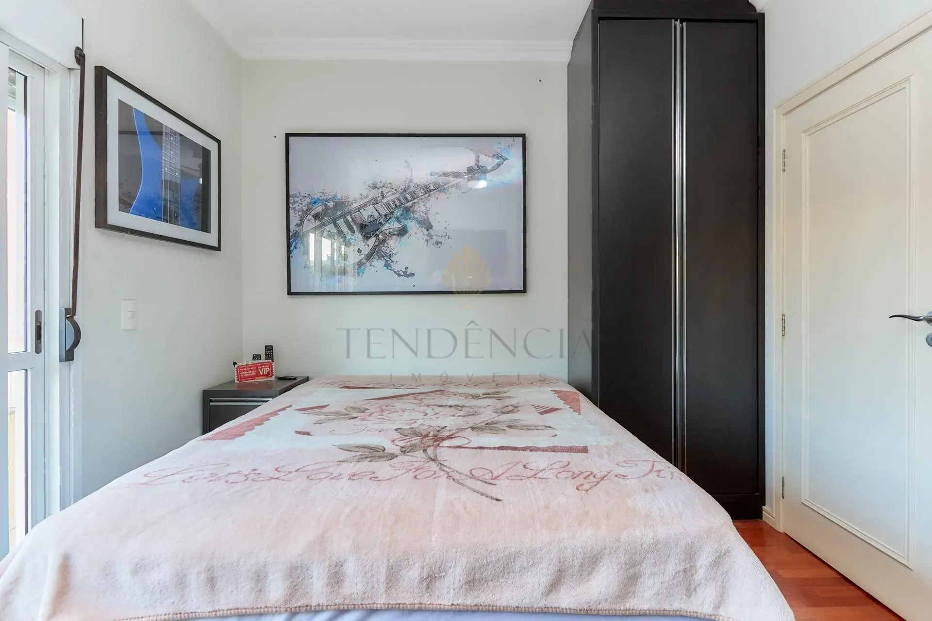 Furnished house with 4 en-suite bedrooms and gas kitchen — photo 22