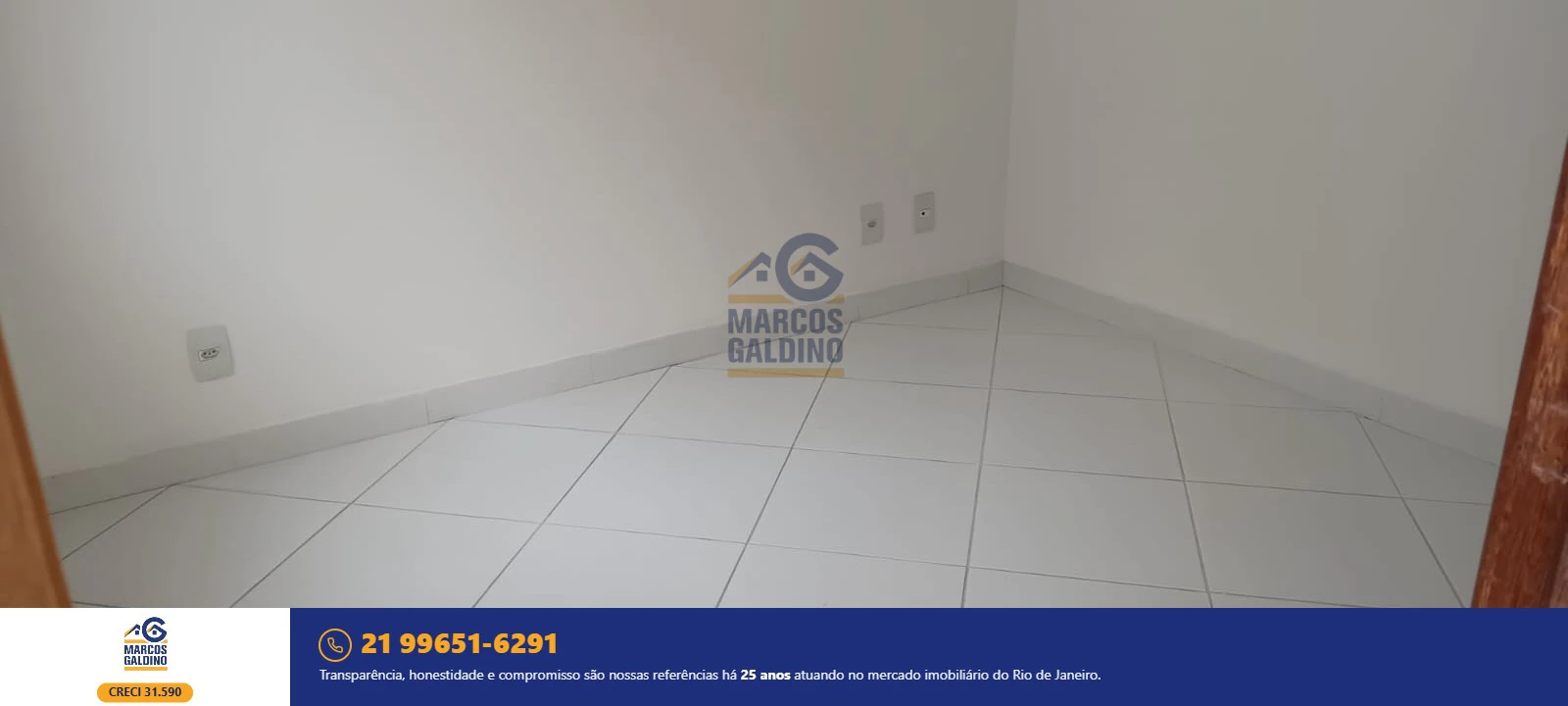 Casa com 4 quartos e 5 banheiros, cozinha fechada — photo 25