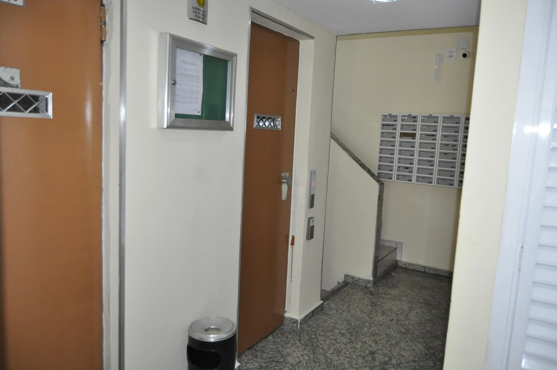 Apartamento mobiliado com 3 quartos e 2 banheiros — photo 42