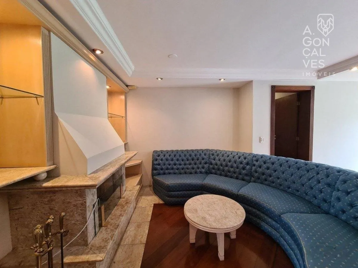Furnished house with 3 bedrooms, 1000 m² and 4 parking spots — photo 9