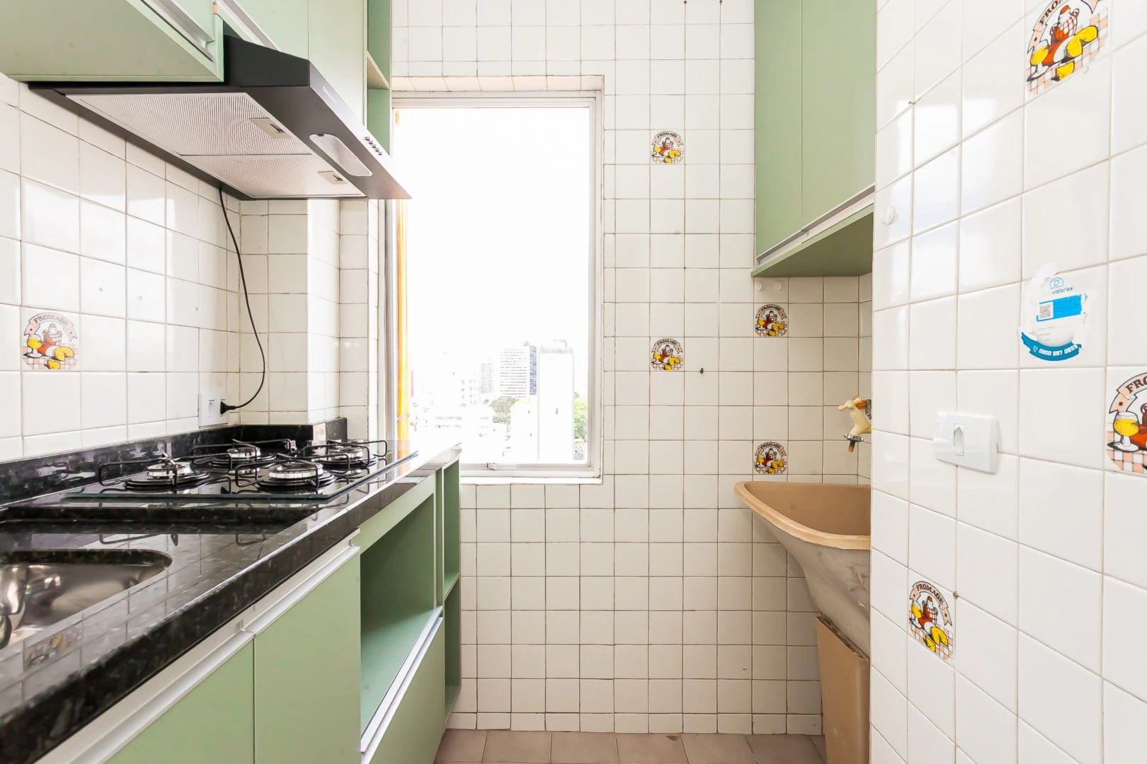 Дерев'яна підлога або ламінат та 1 спальня: квартира 44 м² — photo 13