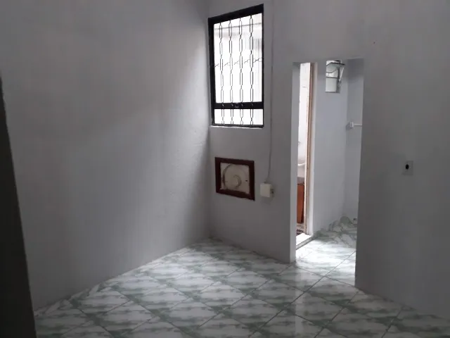Casa sem mobília com 1 quarto e cozinha separada — photo 3