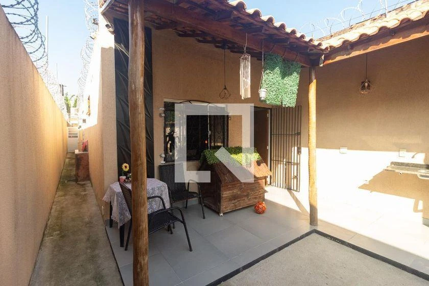 Furnished house with 2 bedrooms and 155 m² — photo 38