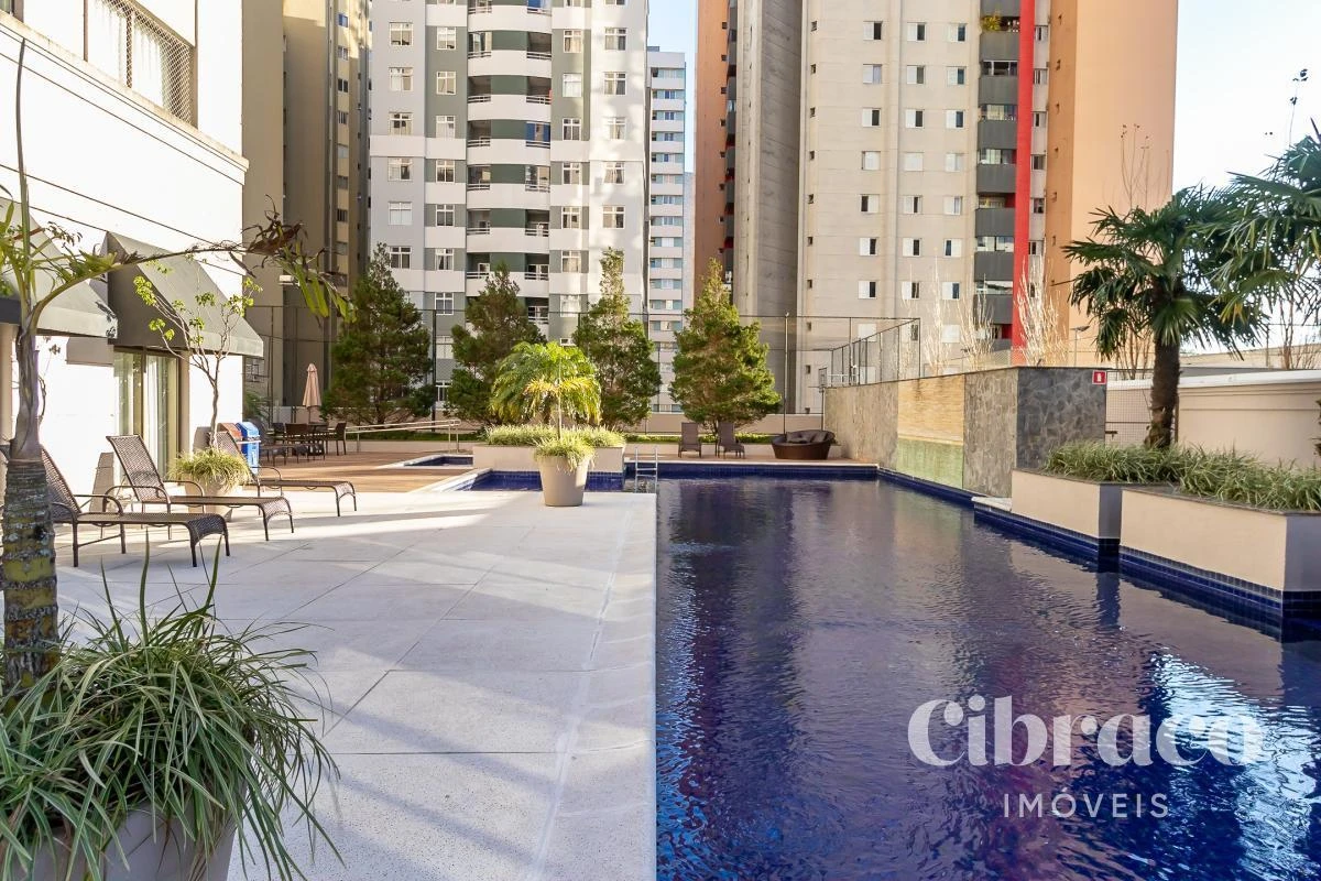 Apartamento de 2 quartos com varanda envidraçada — photo 17