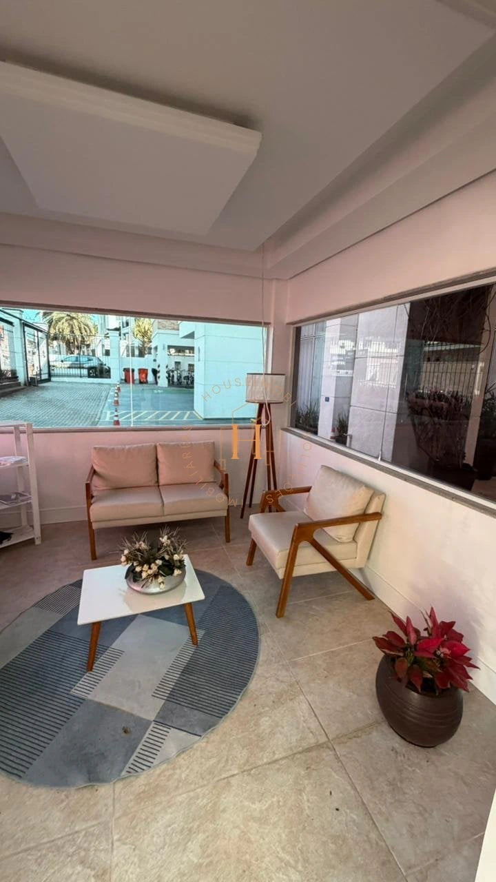 Apartamento com 3 suítes e 130 m² com 1 vaga